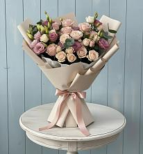 Букет цветов из:  Розы и Лизиантусы #REPLACE_PRED# Парфино