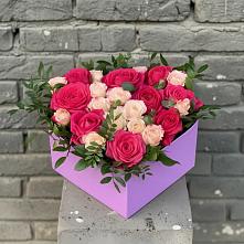 Цветочная композиция из Розы в коробке в Парфино