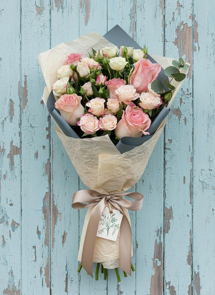 Букет цветов из: Розы в Парфино