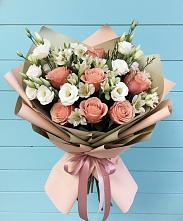 Букет цветов из:  Розы, Альстромерии и Лизиантусы в Парфино