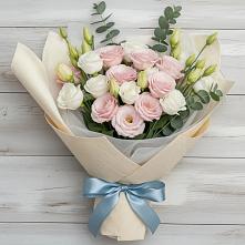 Букет цветов из:  Лизиантусы в Парфино