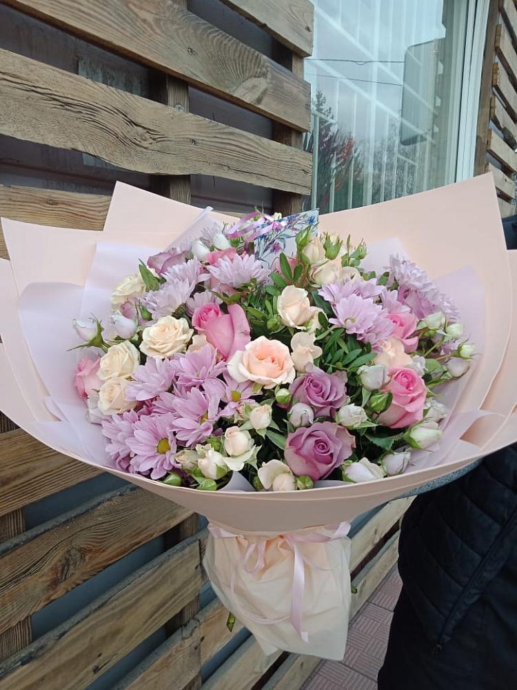 Букет цветов из: Розы и Хризантемы в Парфино