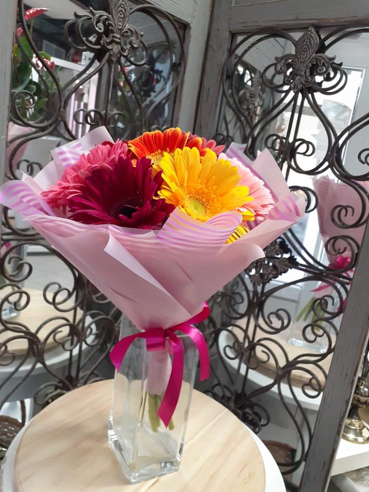 Букет цветов из: Герберы в Парфино