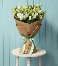 Букет цветов из:  Лизиантусы в Парфино