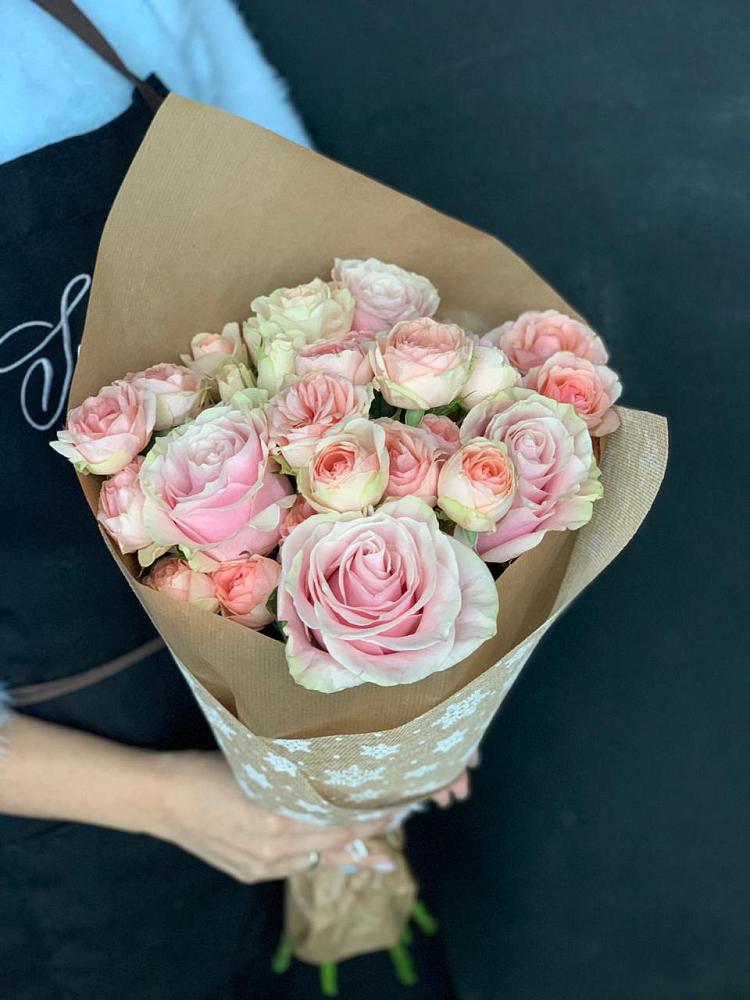 Букет цветов из: Хризантемы и Розы в Парфино