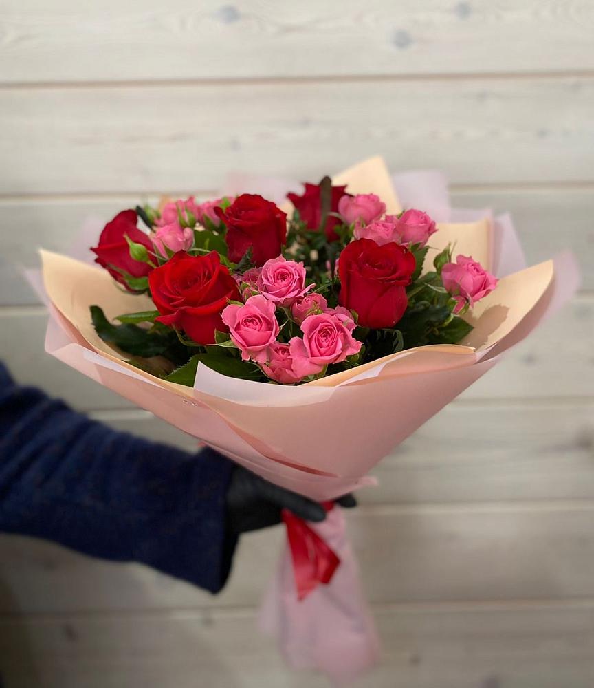 Букет цветов из: Розы в Парфино