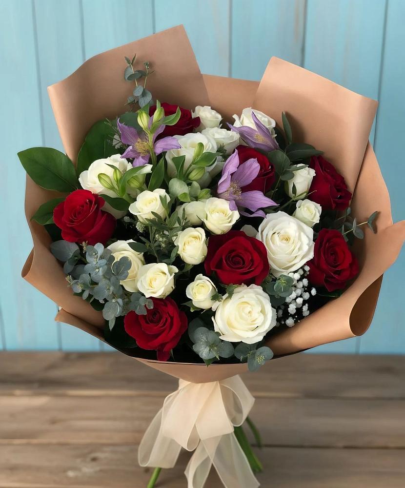 Букет цветов из: Розы и Альстромерии в Парфино