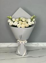 Букет цветов из:  Розы и Лизиантусы в Парфино